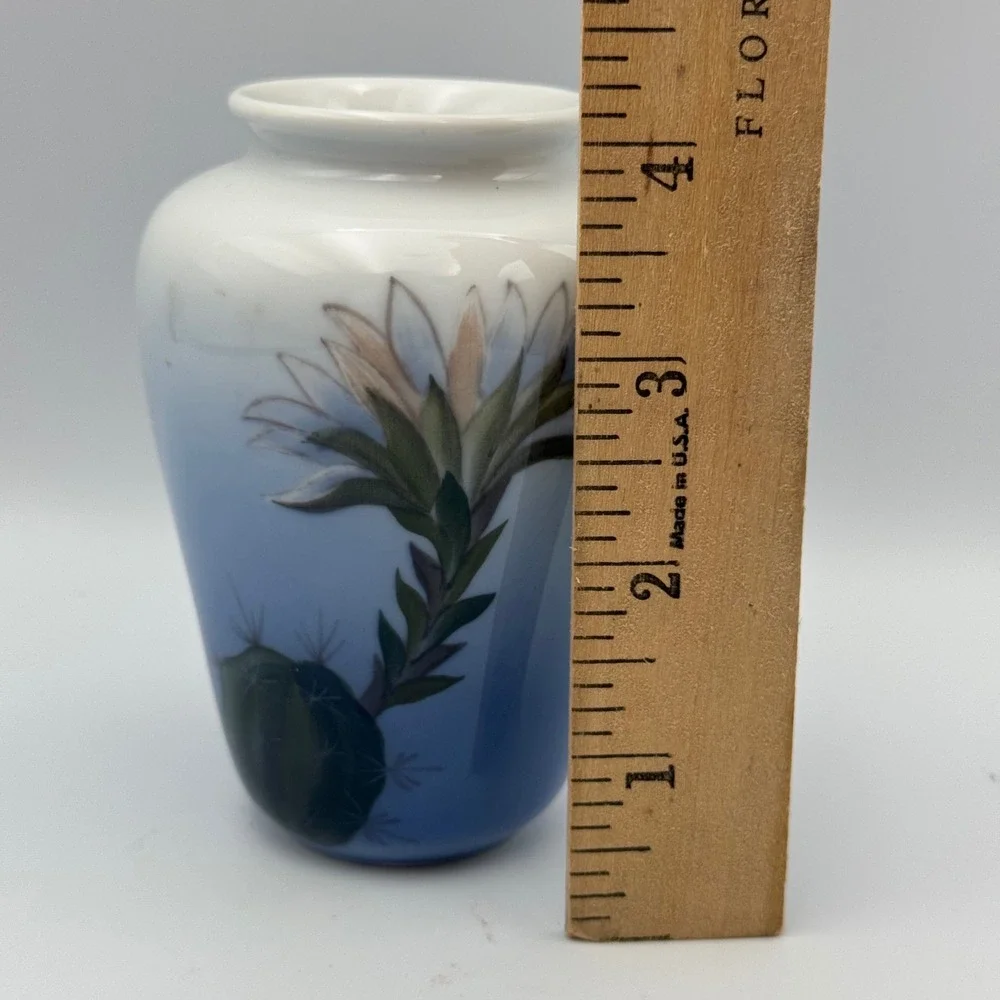 Royal Copenhagen Denmark‎ Blue Gradient Cactus Flower Vase 2672 1740